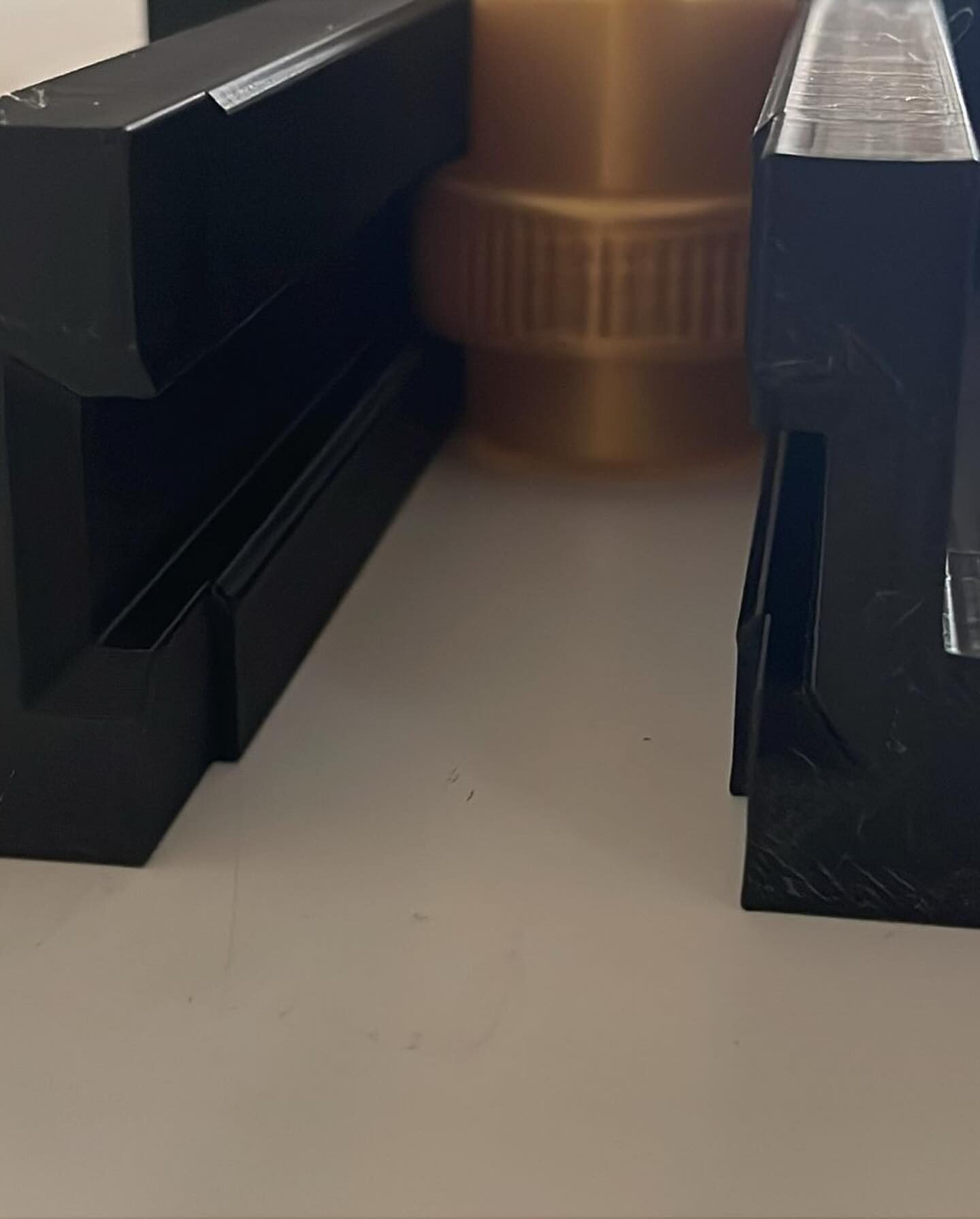 Robot için Kapak iletici kızak imalatı — görsel 2